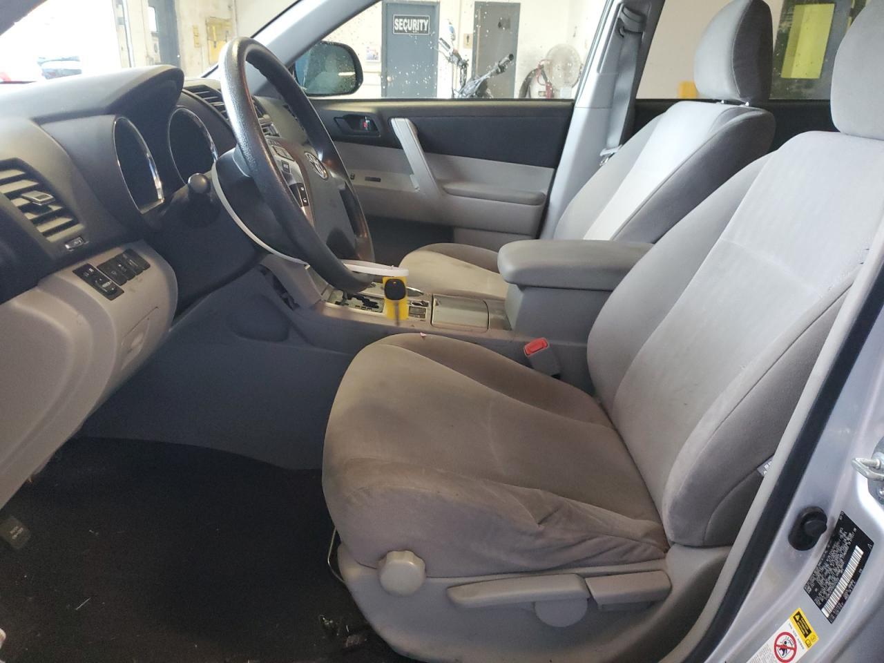2013 TOYOTA HIGHLANDER