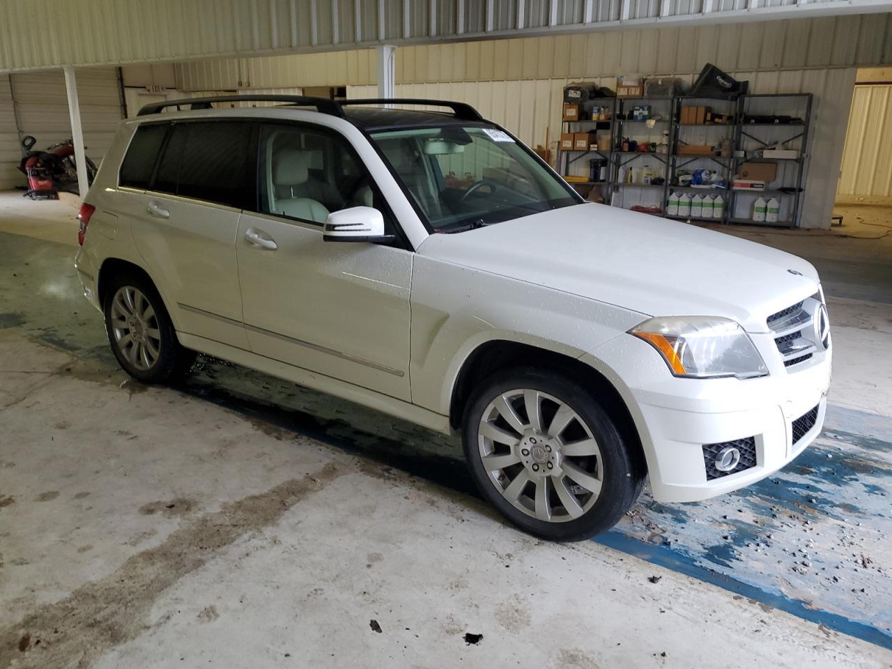 2011 MERCEDES-BENZ GLK-Class