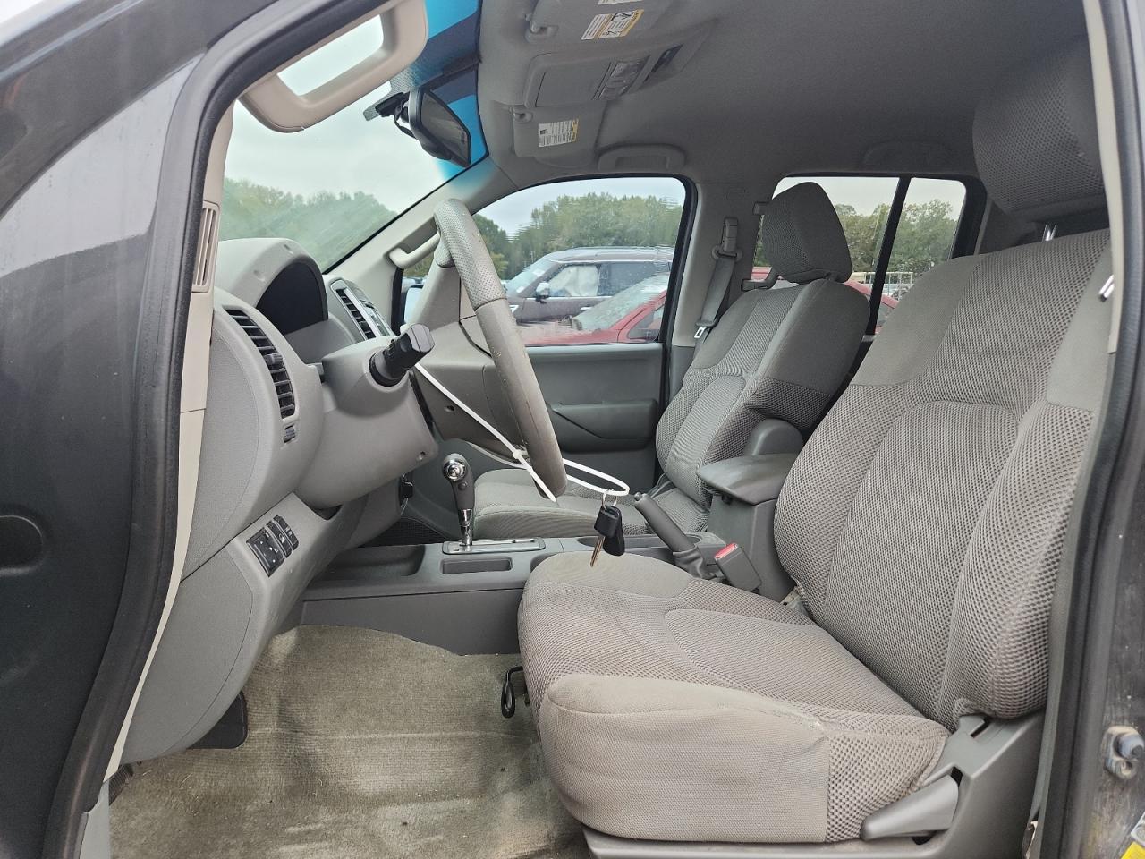 2014 NISSAN Frontier