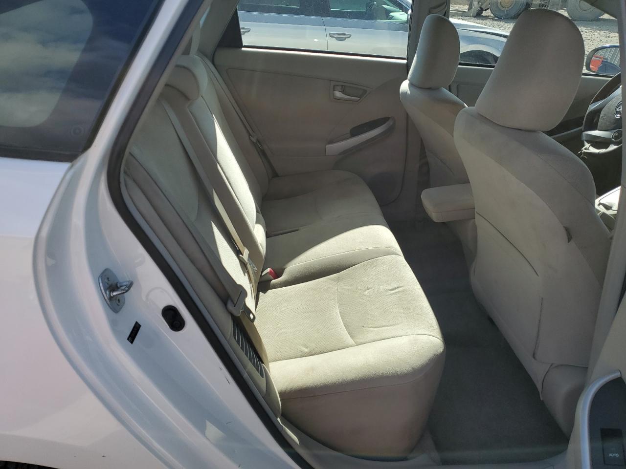 2011 TOYOTA PRIUS