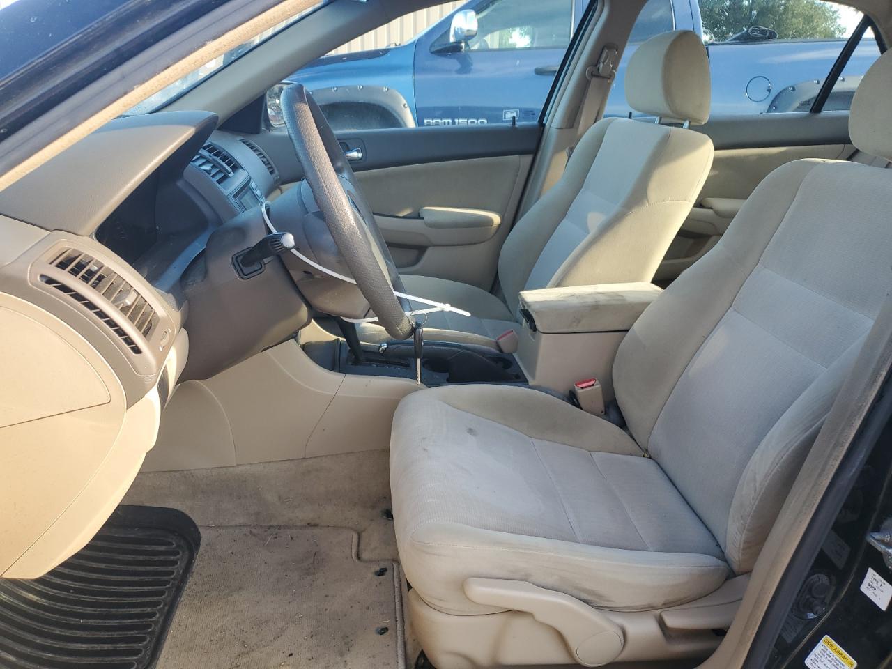 2004 HONDA ACCORD