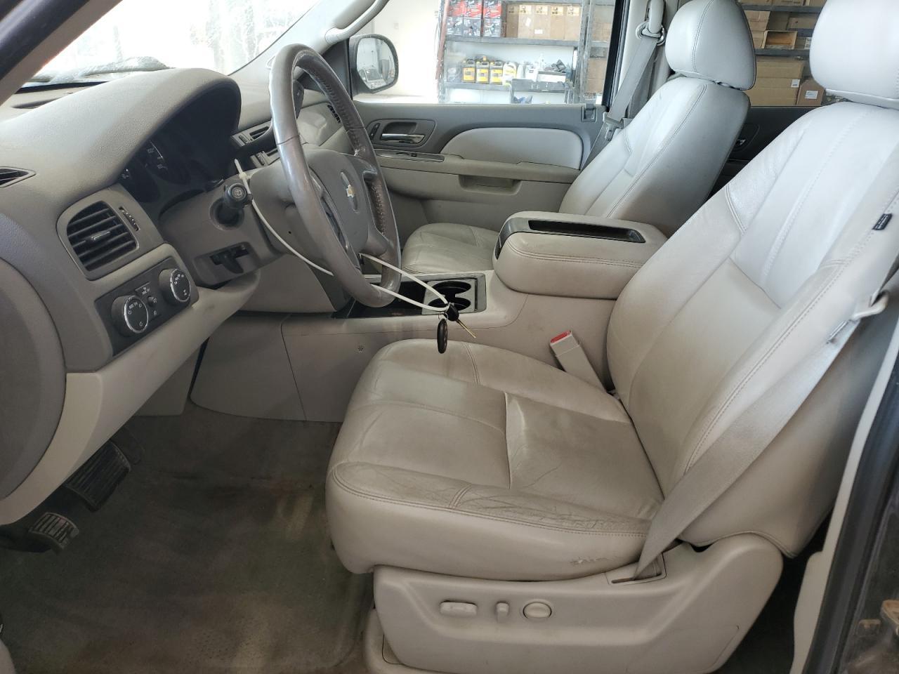 2011 CHEVROLET Tahoe