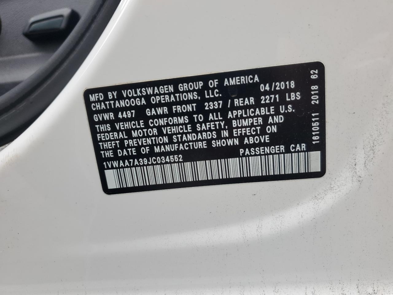 2018 VOLKSWAGEN Passat