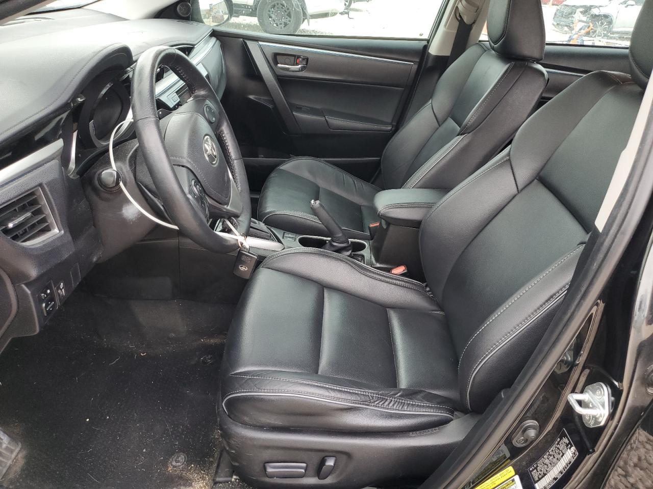 2015 TOYOTA COROLLA
