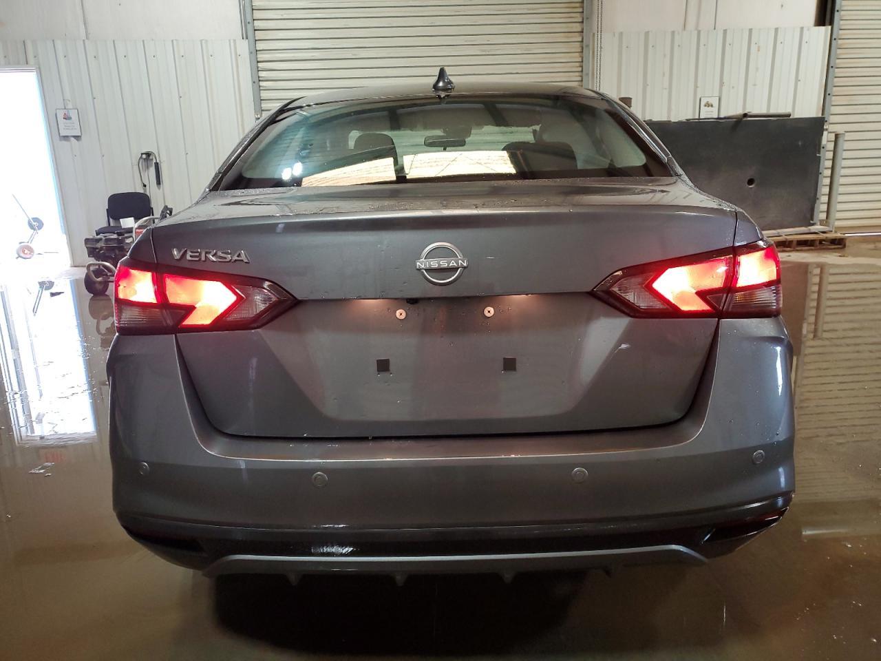 2025 NISSAN VERSA
