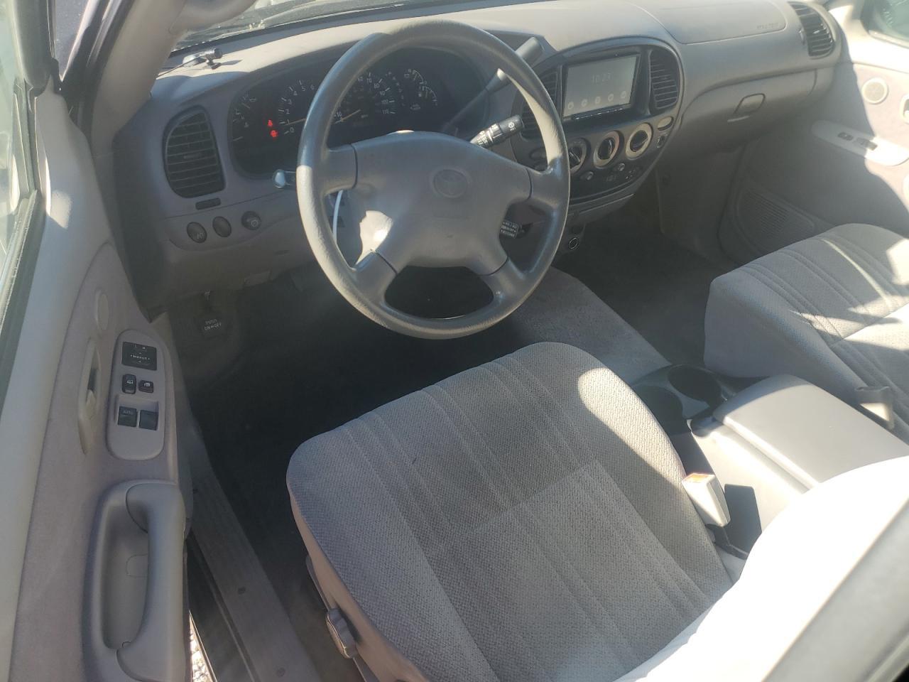 2002 TOYOTA TUNDRA