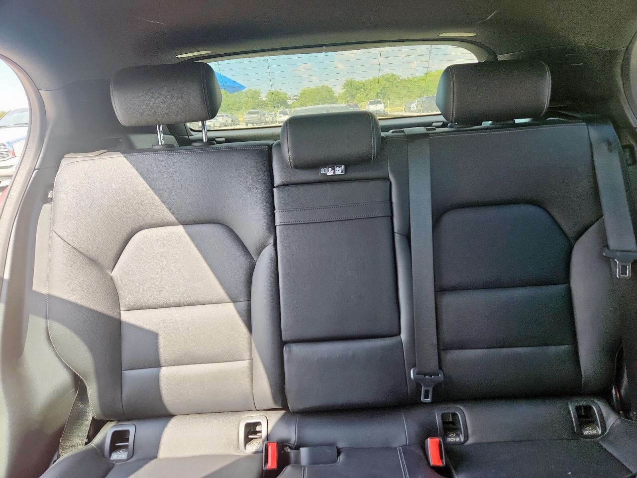 2019 MERCEDES-BENZ GLA-Class