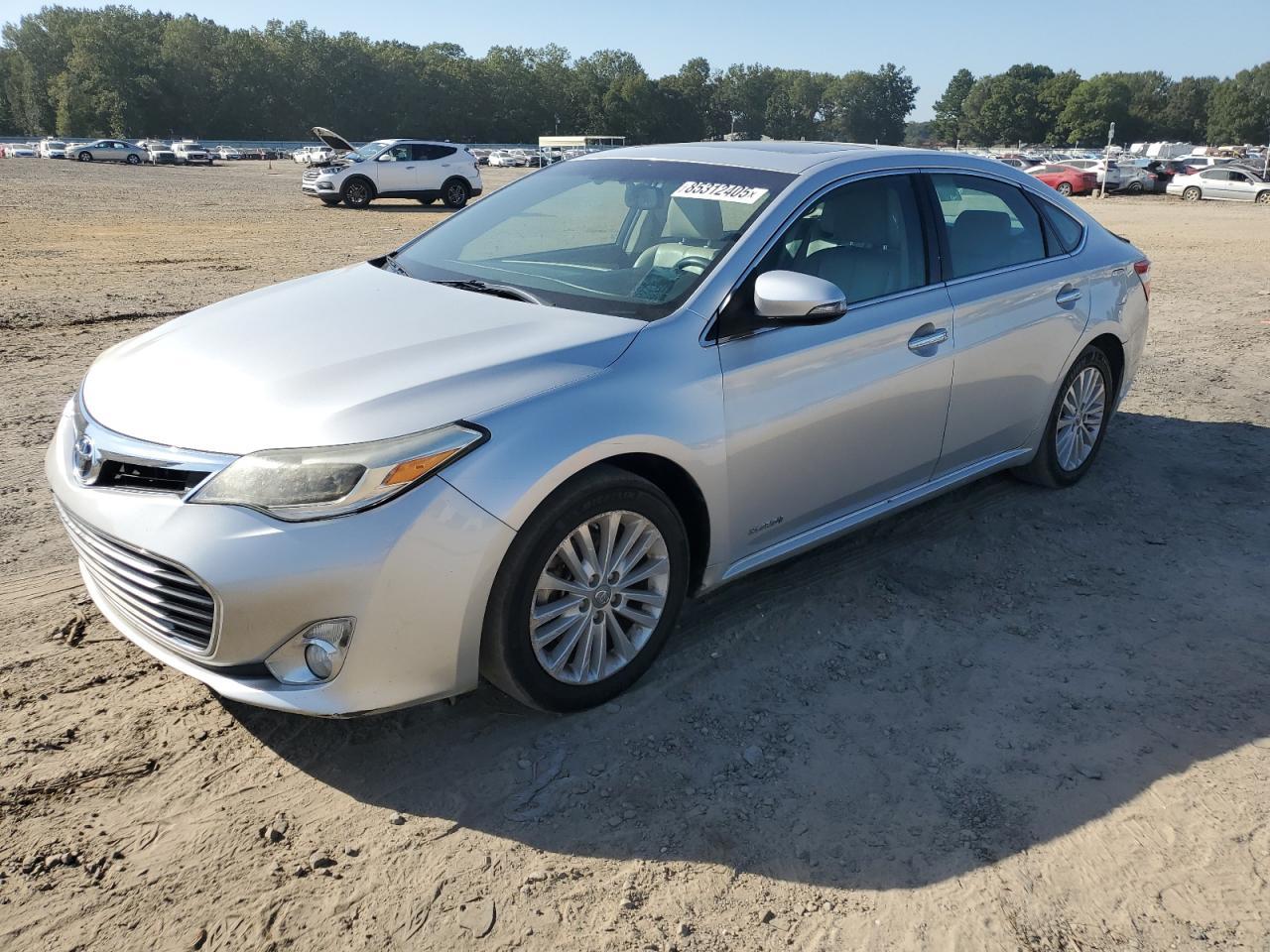 2013 TOYOTA Avalon