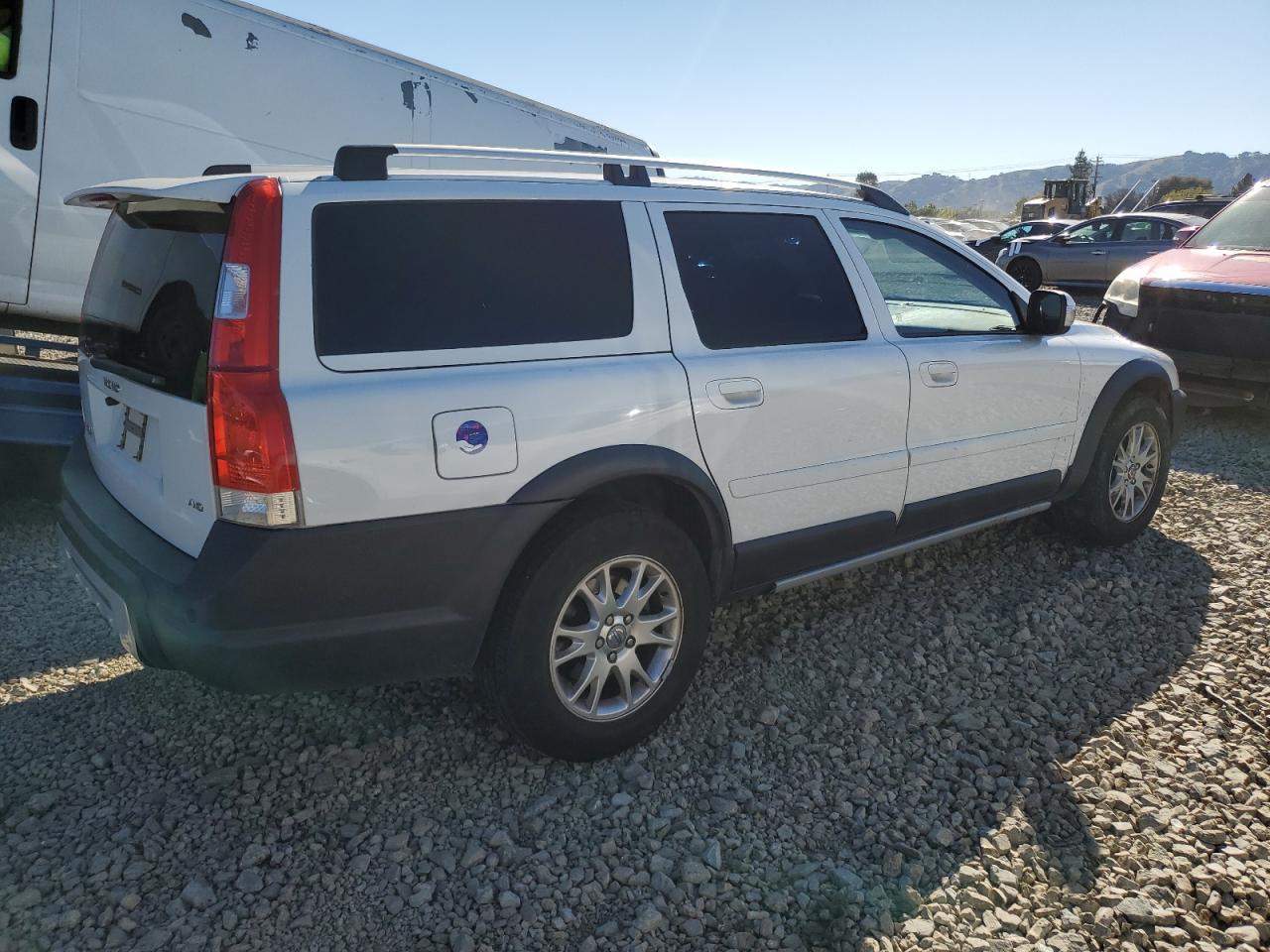 2007 VOLVO XC70