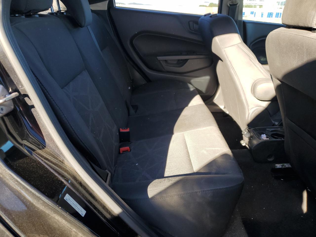 2013 FORD Fiesta