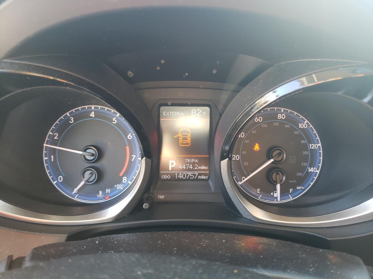2016 TOYOTA COROLLA