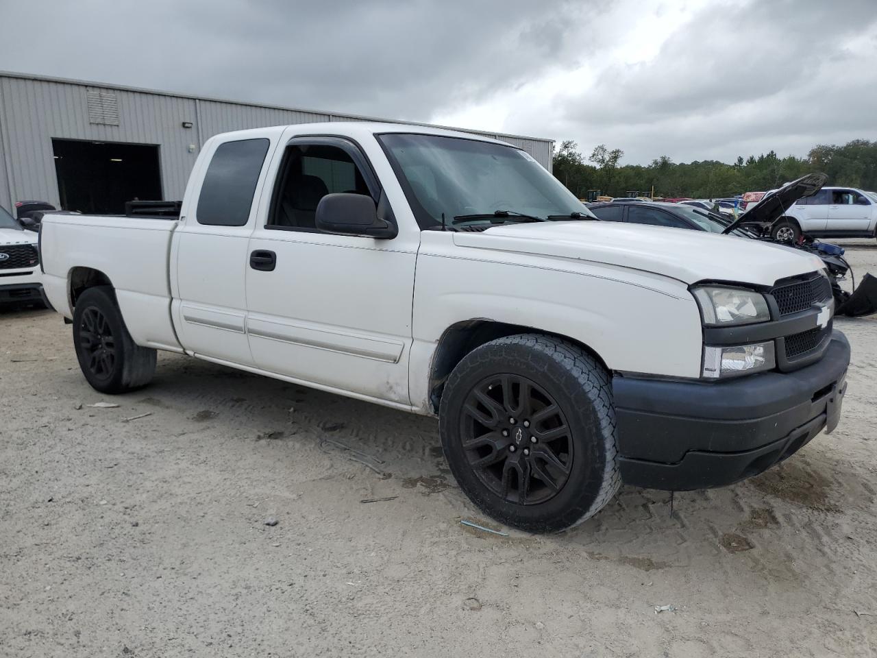 2004 CHEVROLET Silverado