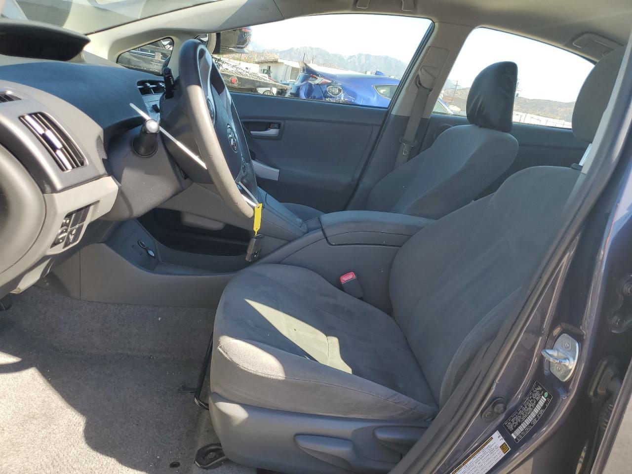 2011 TOYOTA PRIUS