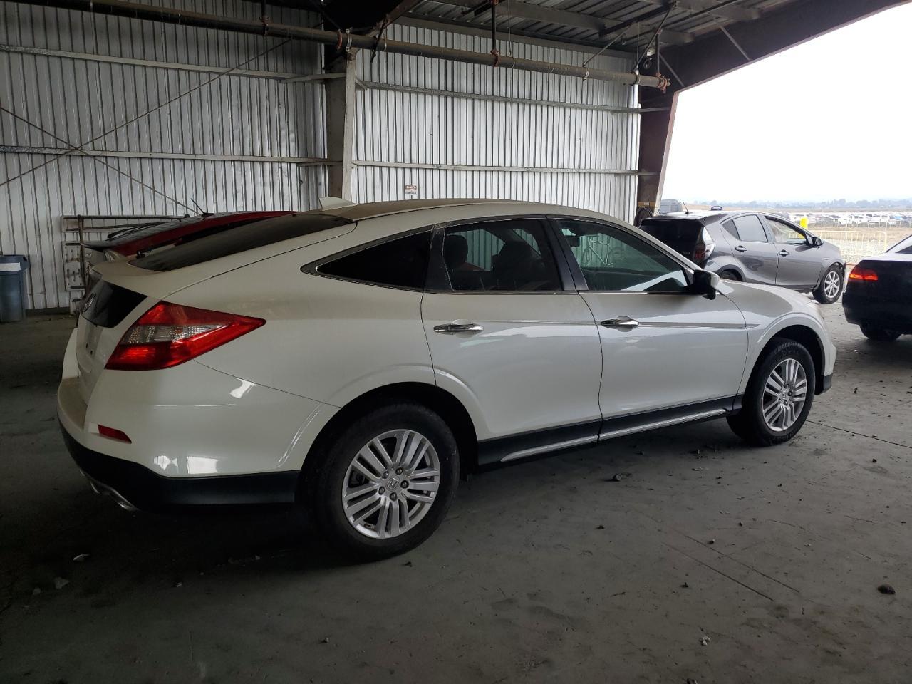2015 HONDA Crosstour
