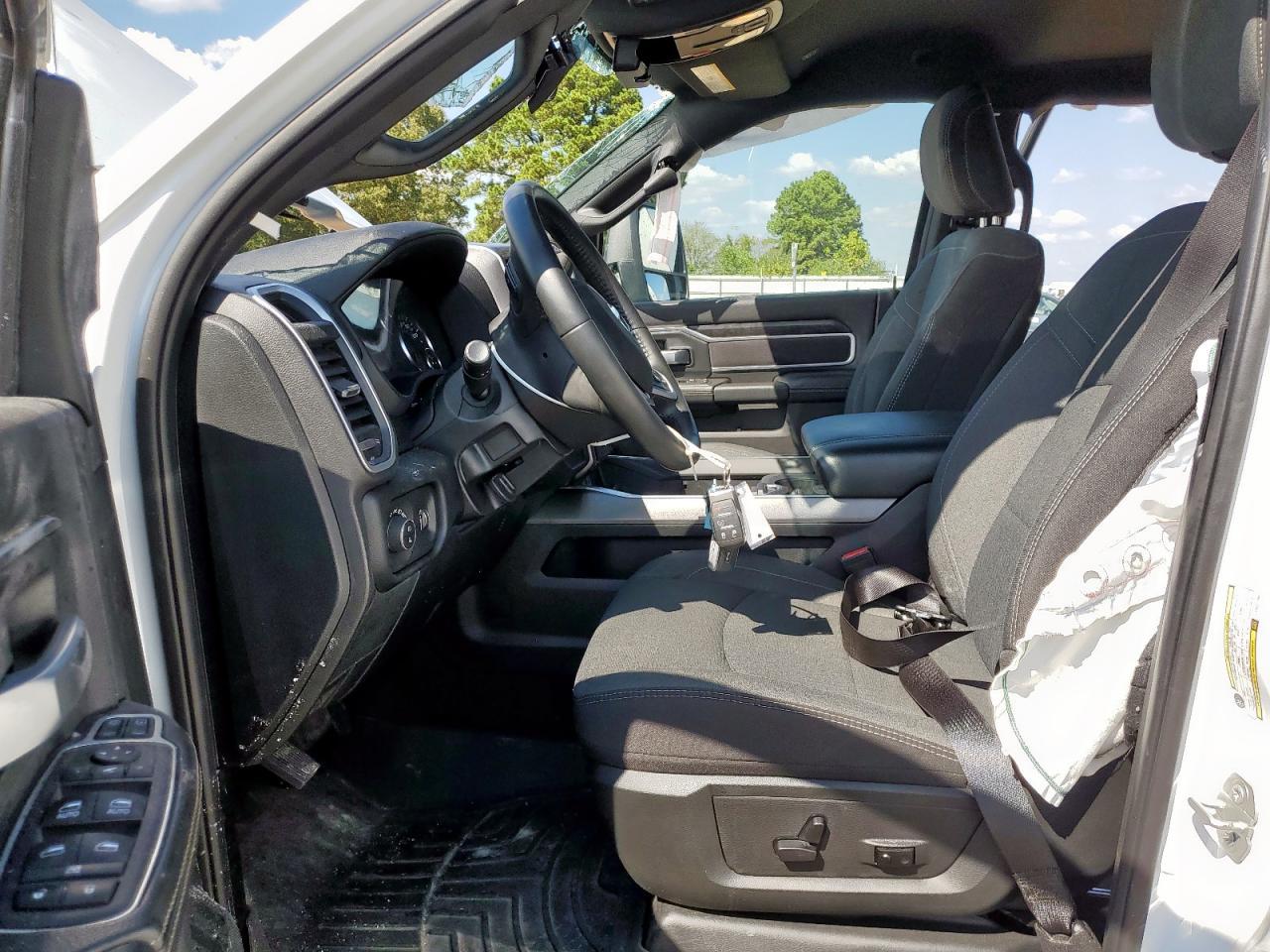 2024 RAM 2500