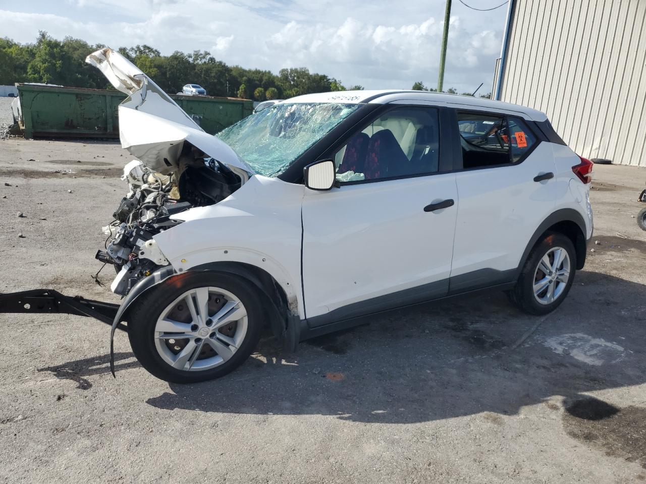 2020 NISSAN KICKS
