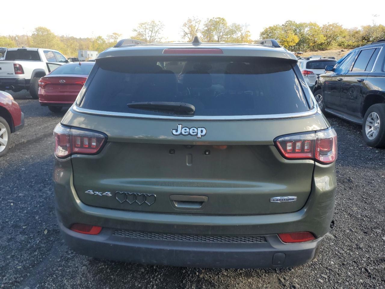 2018 JEEP Compass
