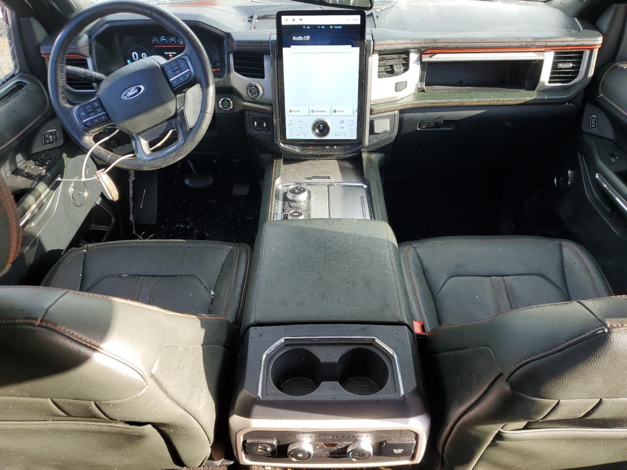 2022 FORD Expedition