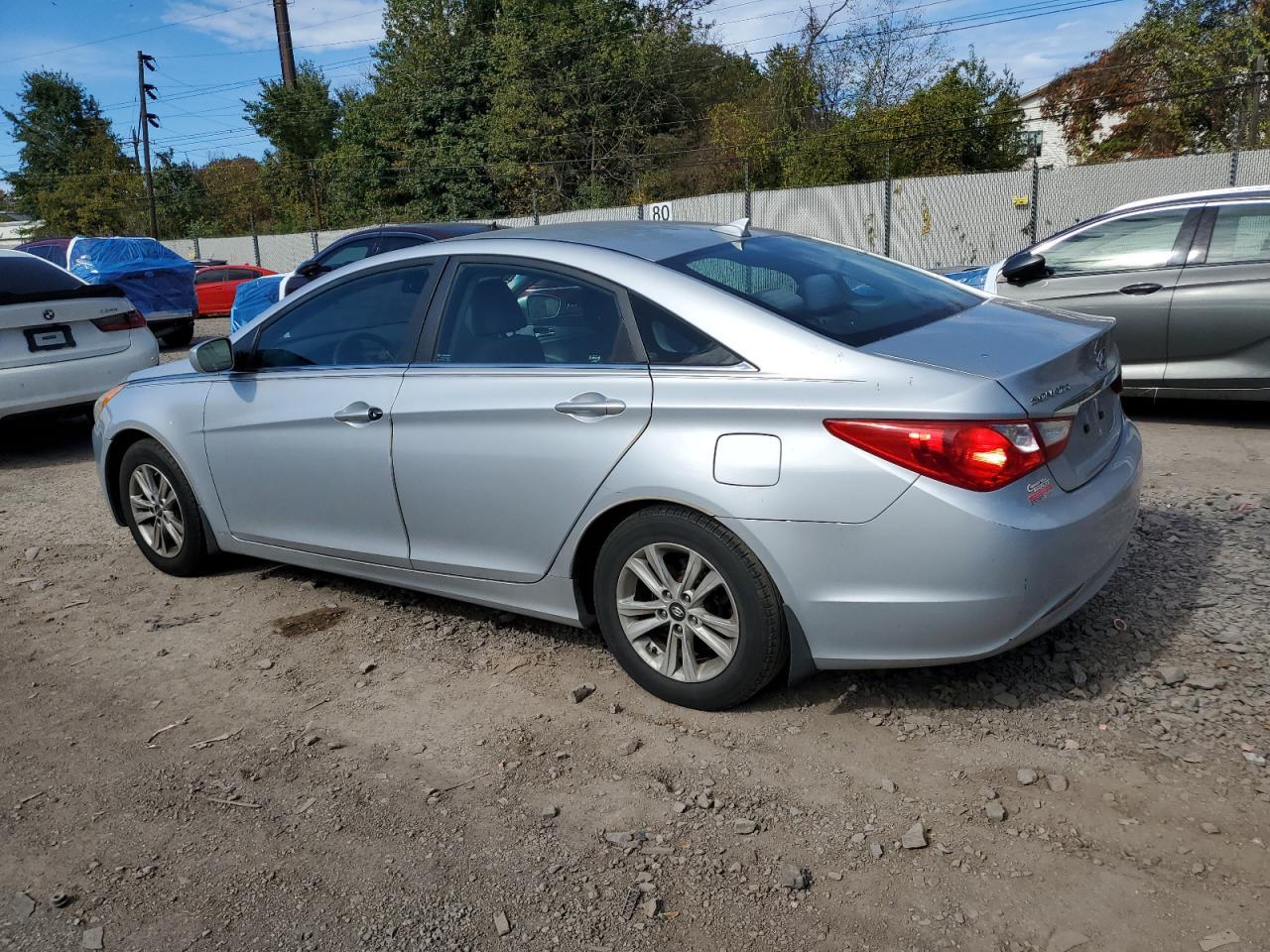 2012 HYUNDAI SONATA