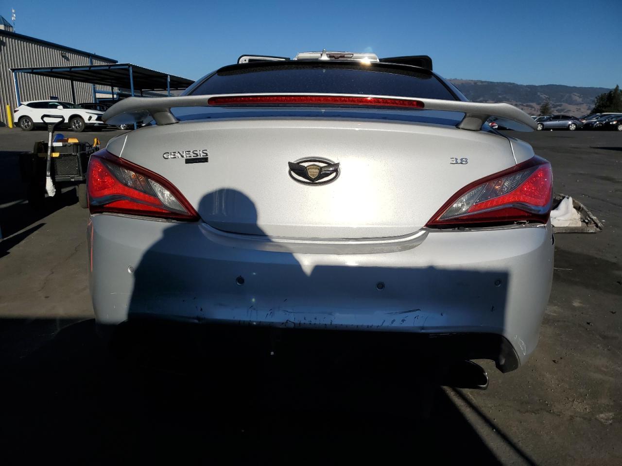 2015 HYUNDAI GENESIS