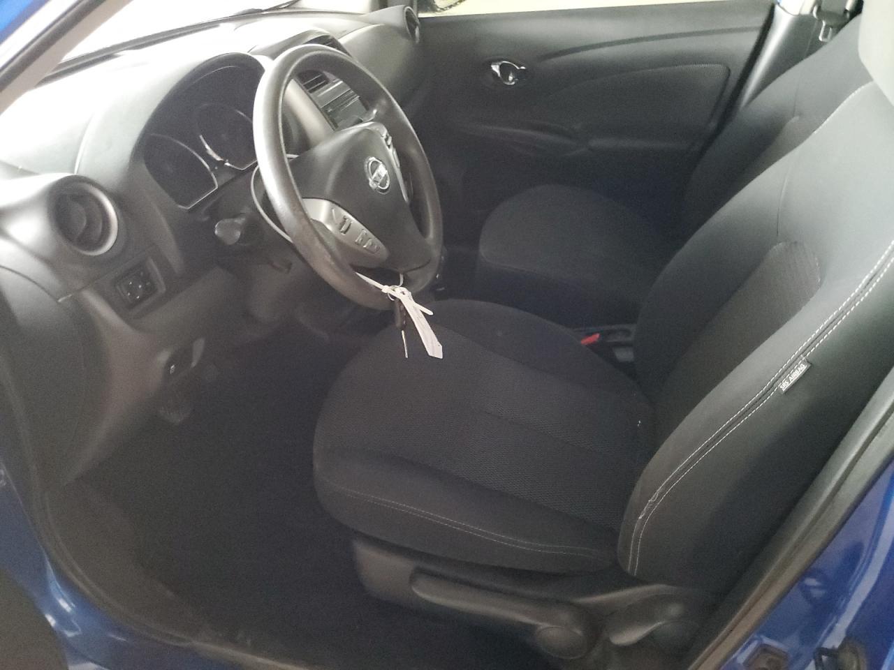 2015 NISSAN VERSA