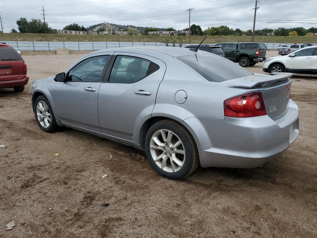2014 DODGE Avenger