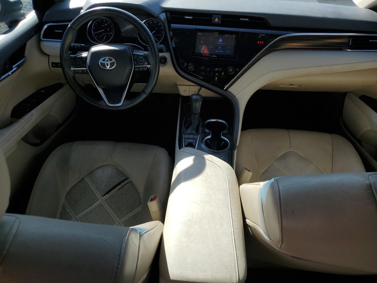 2018 TOYOTA CAMRY