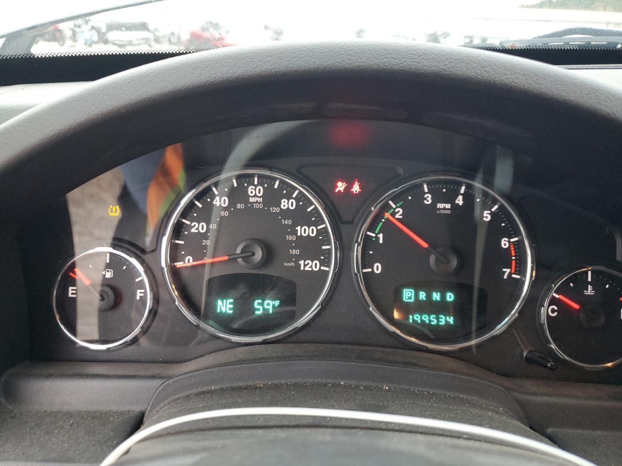 2011 JEEP Liberty