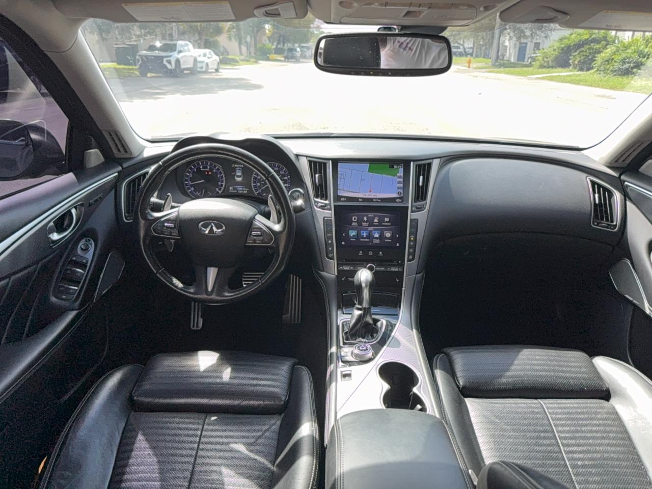 2017 INFINITI Q50