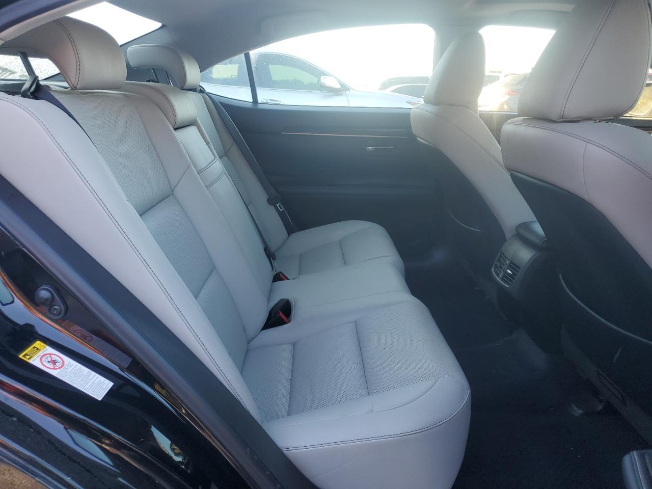 2015 LEXUS ES 350