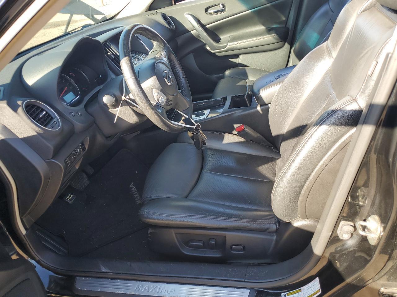 2014 NISSAN Maxima