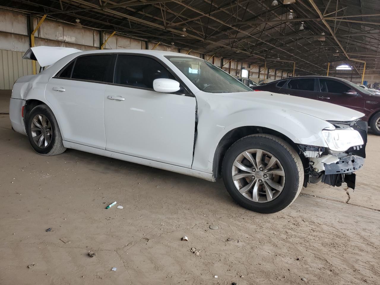 2015 CHRYSLER 300