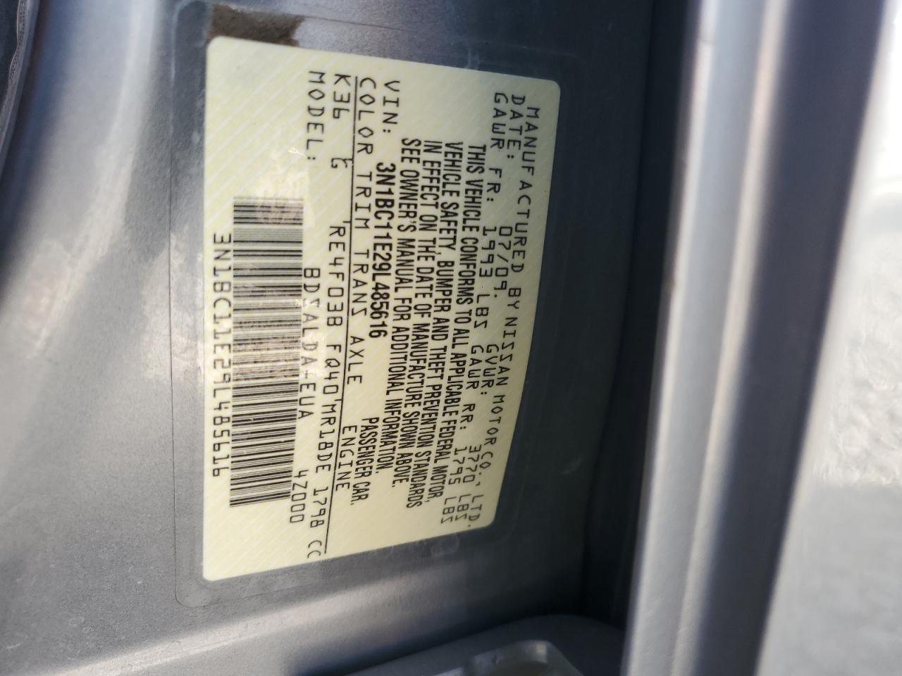 2009 NISSAN VERSA