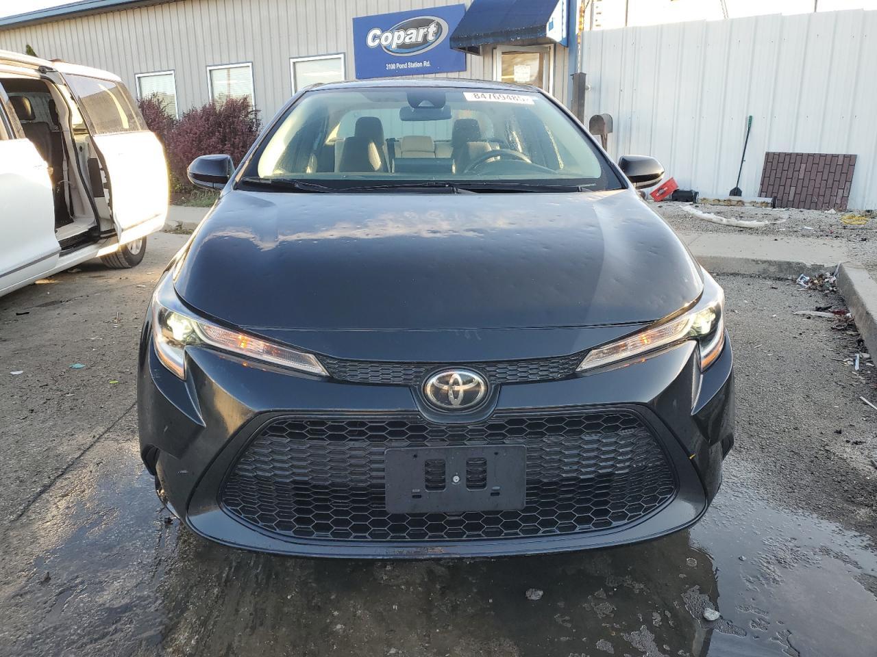 2021 TOYOTA COROLLA