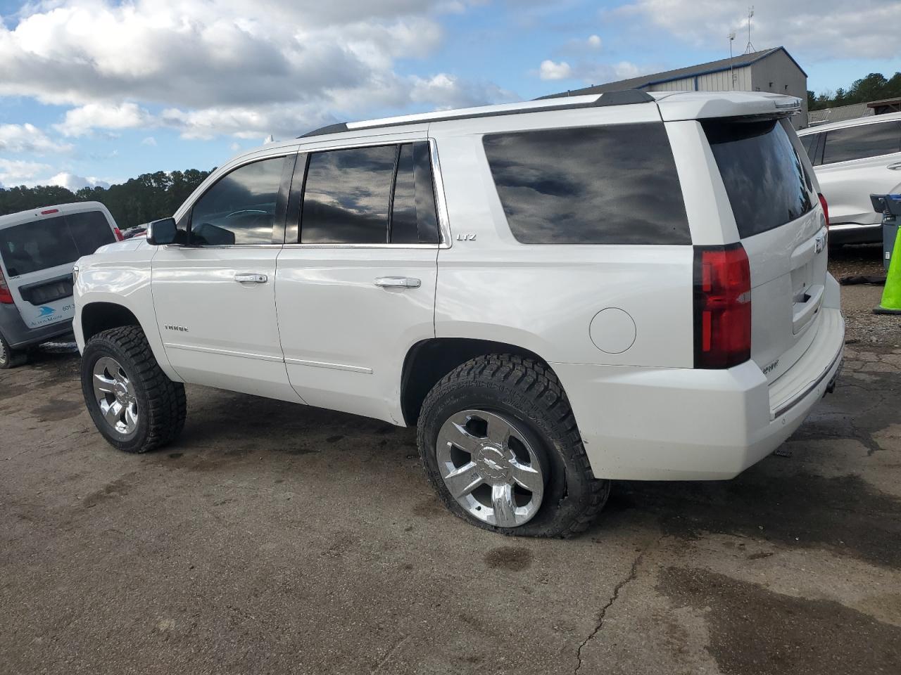 2016 CHEVROLET Tahoe