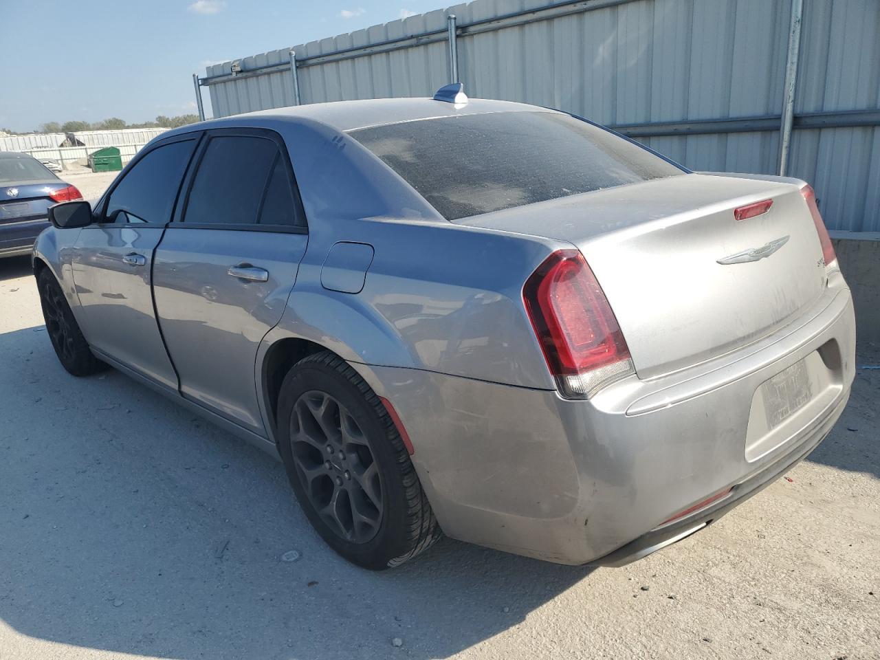2016 CHRYSLER 300