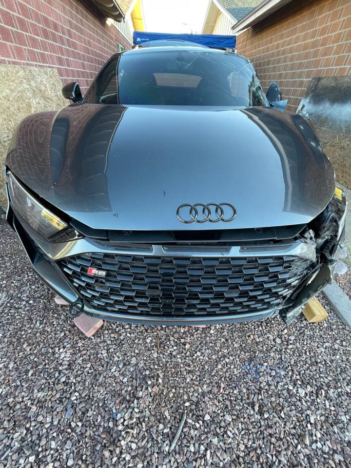 2020 AUDI R8
