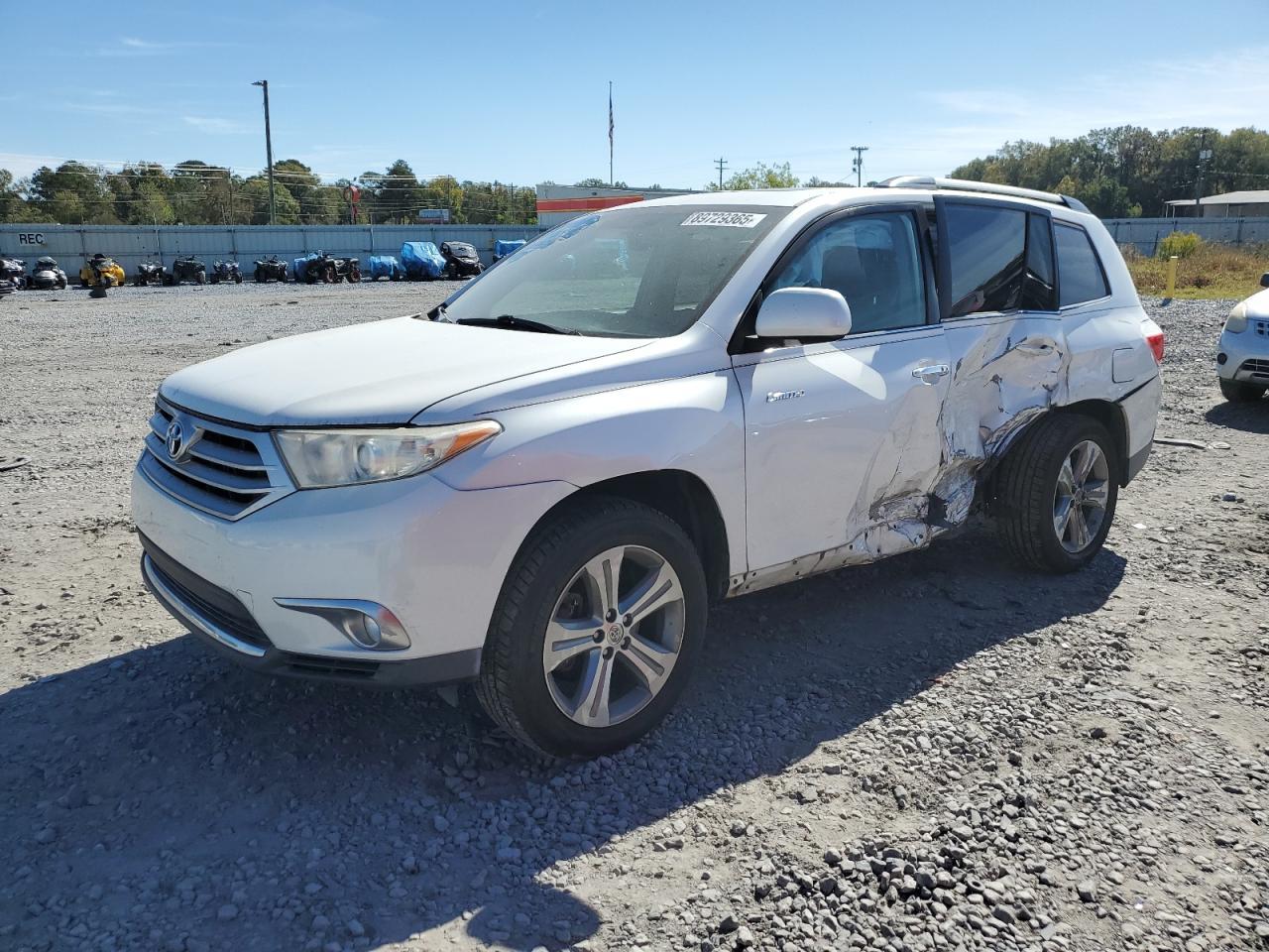 2011 TOYOTA HIGHLANDER