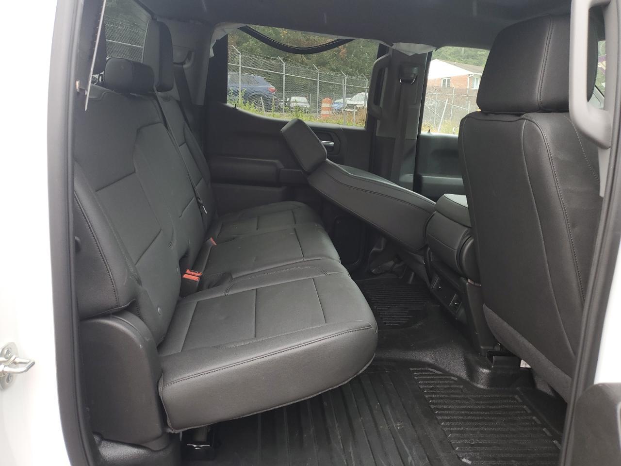 2025 CHEVROLET Silverado