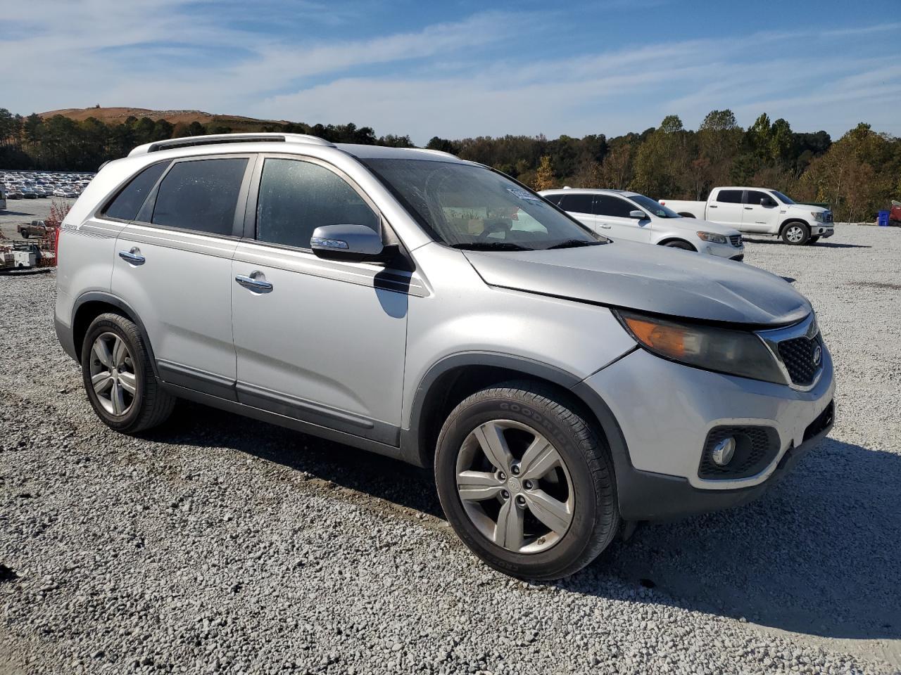 2013 KIA SORENTO