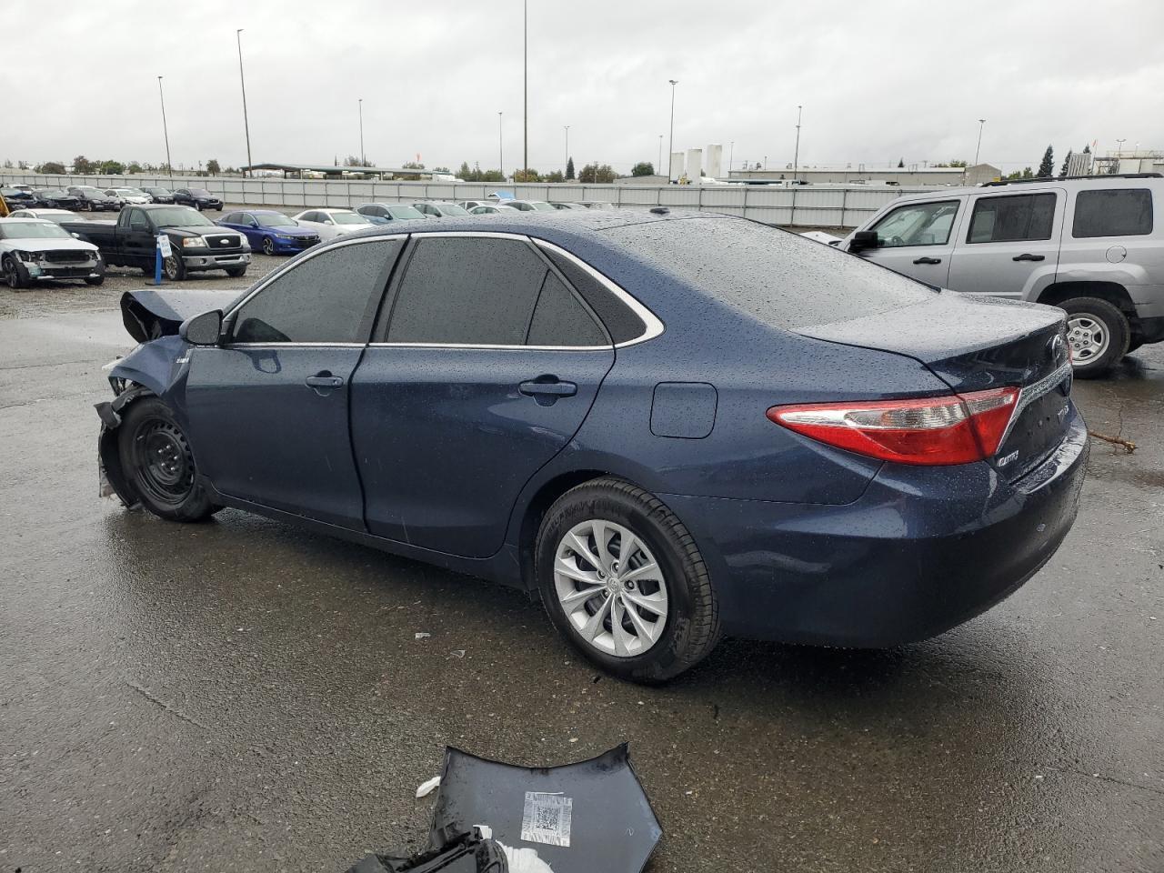 2015 TOYOTA CAMRY