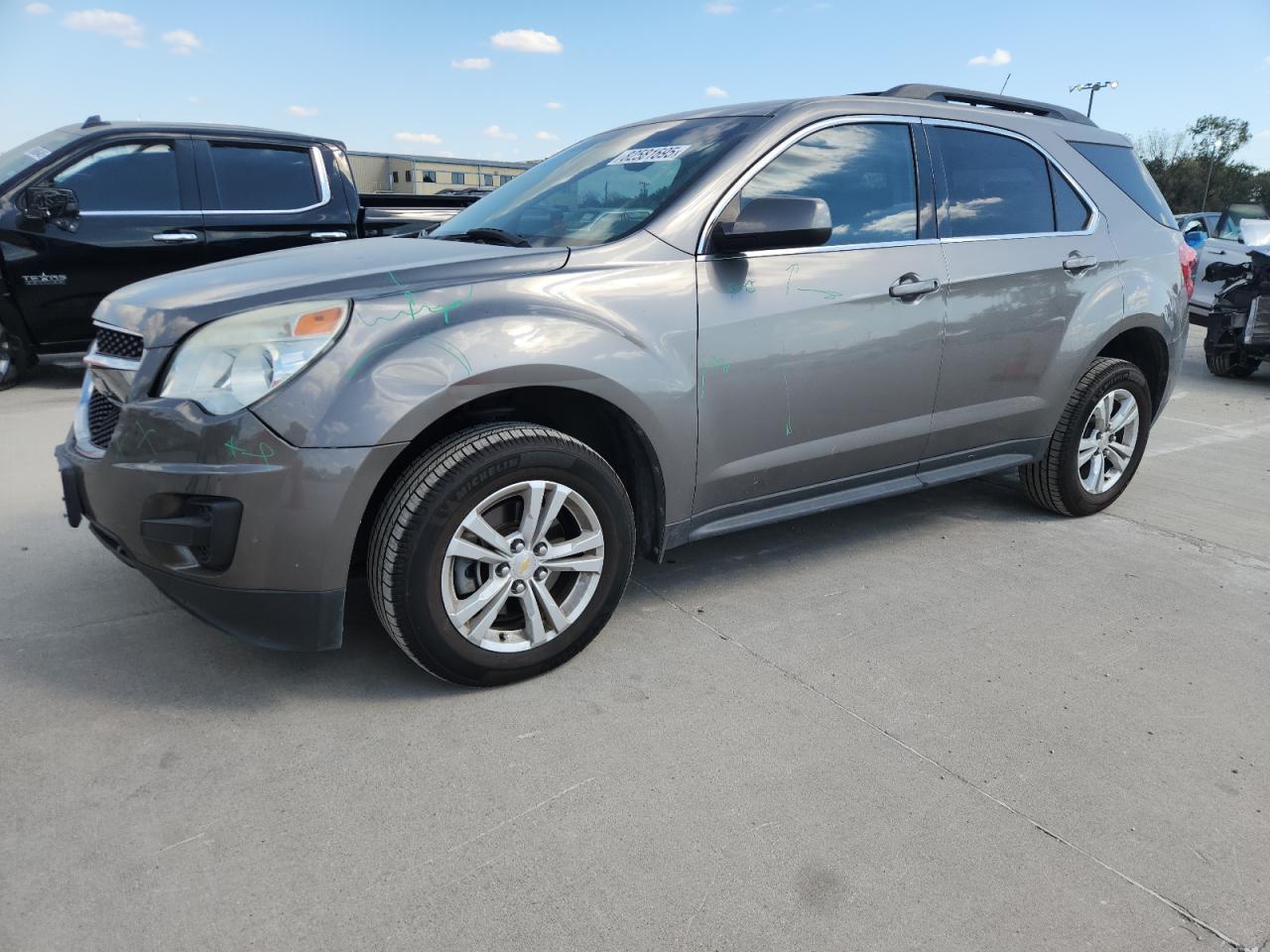 2011 CHEVROLET EQUINOX