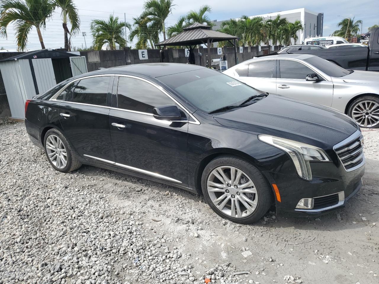2018 CADILLAC XTS