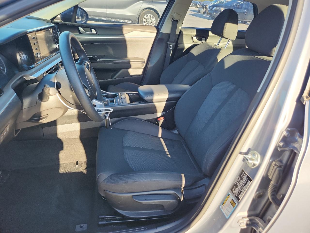 2023 KIA K5