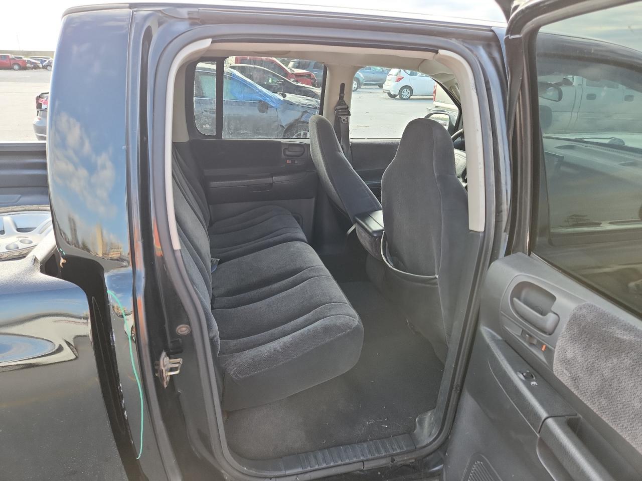 2002 DODGE Dakota
