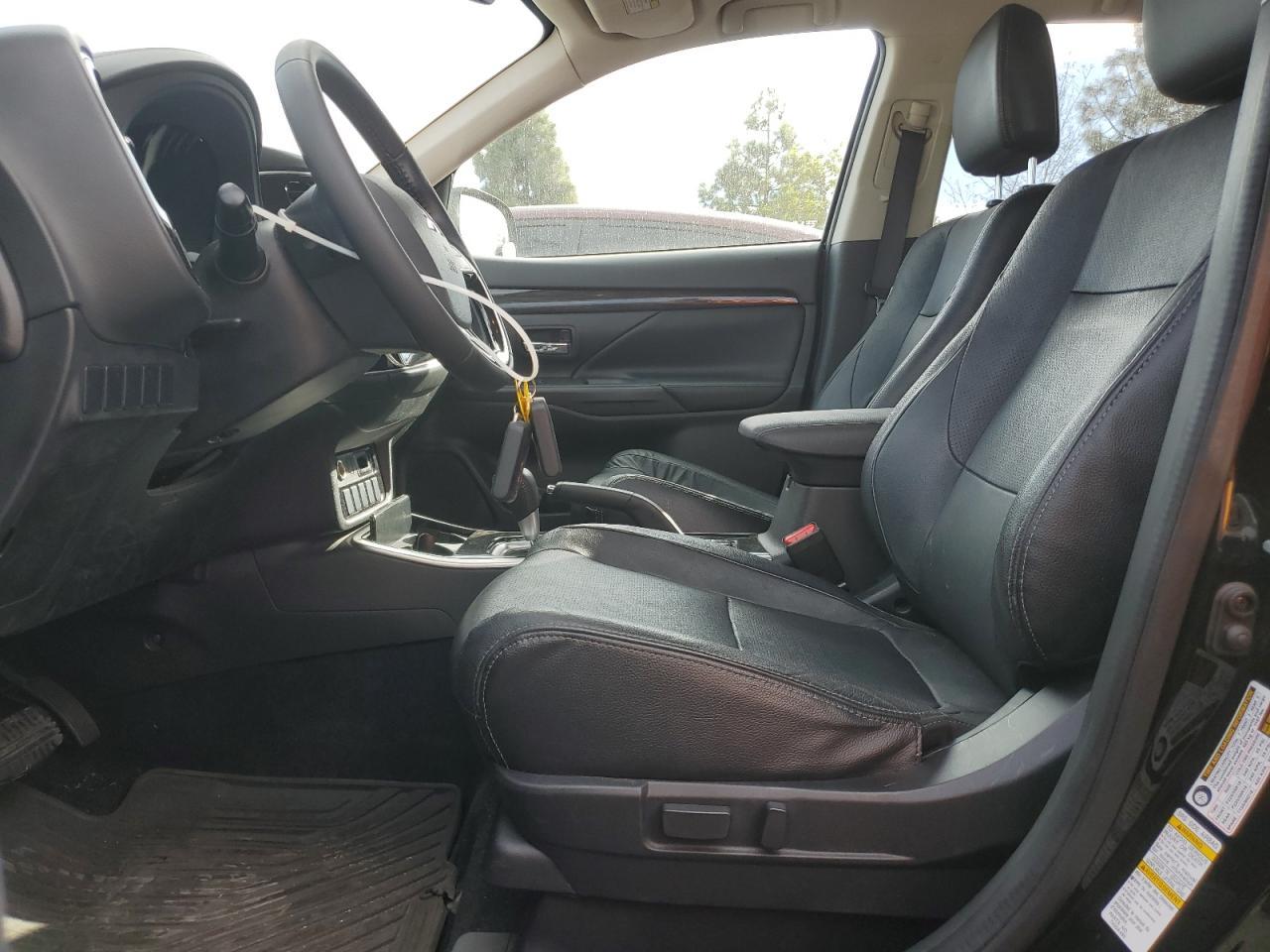 2017 MITSUBISHI outlander