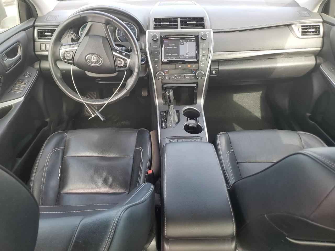 2016 TOYOTA CAMRY