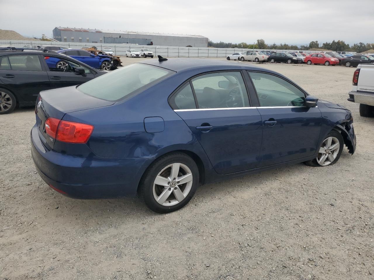 2014 VOLKSWAGEN JETTA
