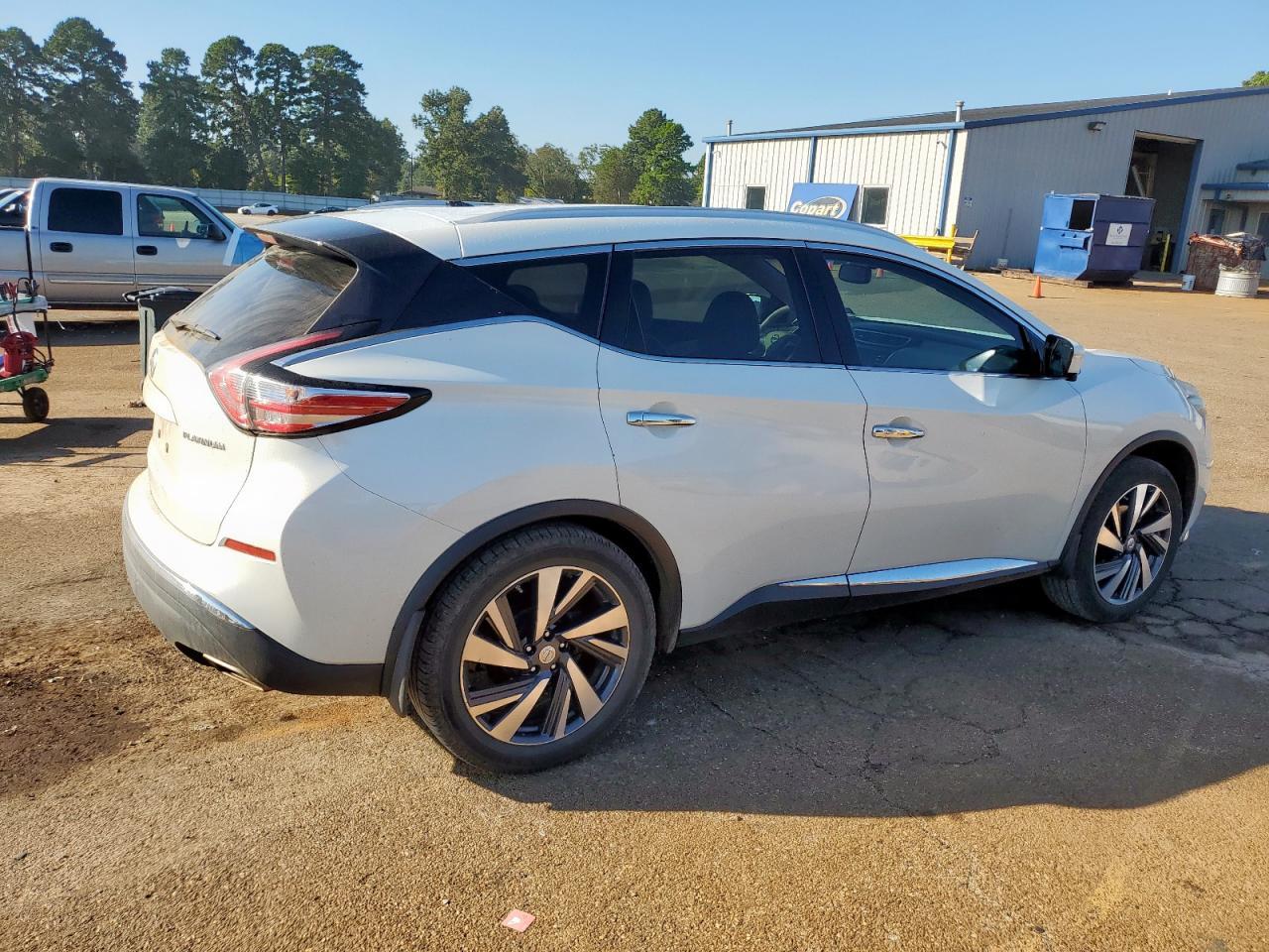 2015 NISSAN MURANO