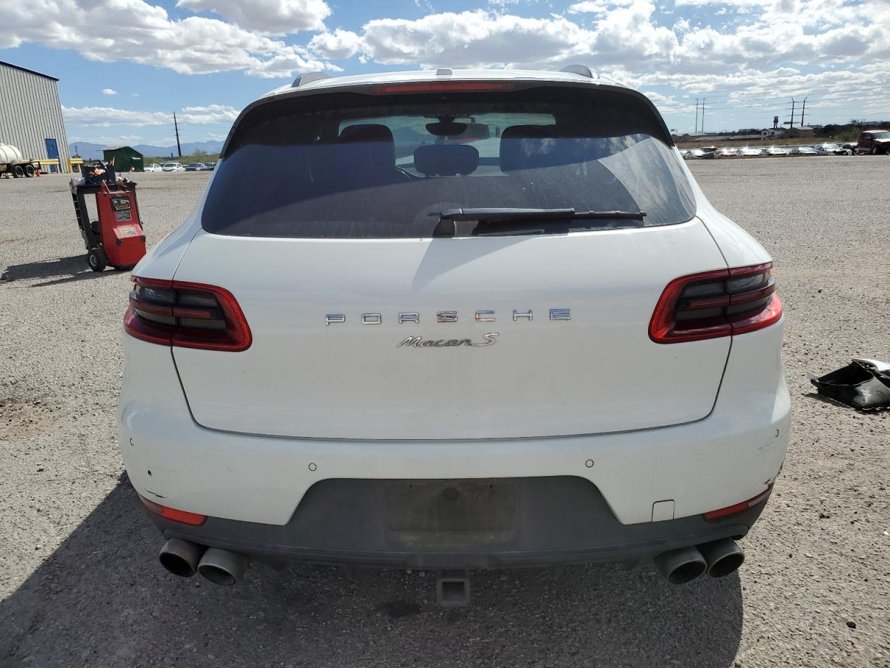 2015 PORSCHE Macan